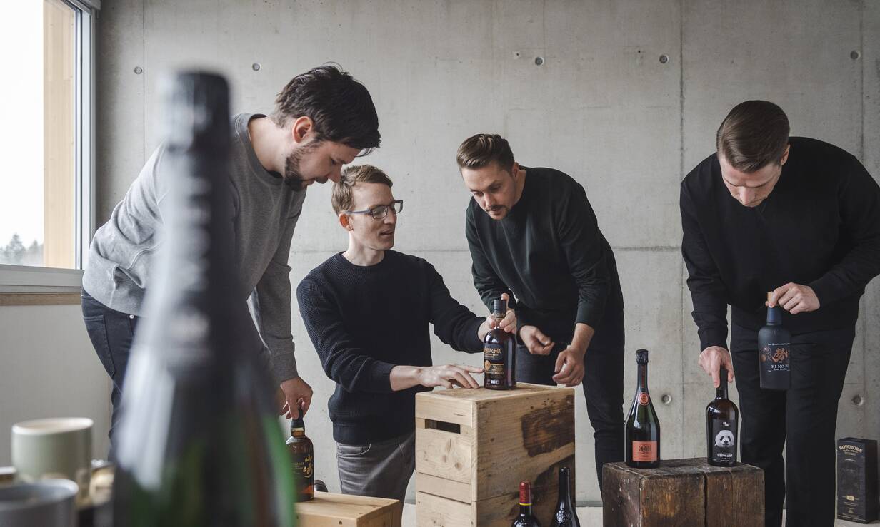 collection-background